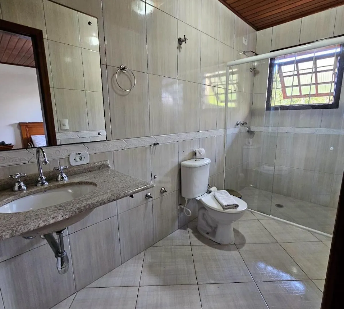 Pousada Portal Da Serra Campos do Jordao Hotel